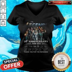 Dc’s Legends 05th Anniversary 2016 2021 Thank You For The Memories Signatures V- neck
