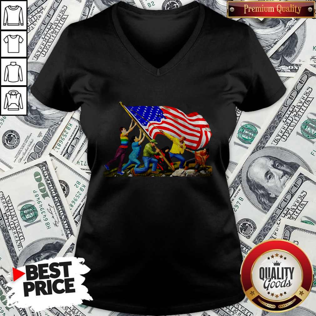 Official America The Melting Pot V-neck