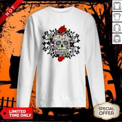 Sugar Skull And Roses Dia De Los Muertos Sweatshirt