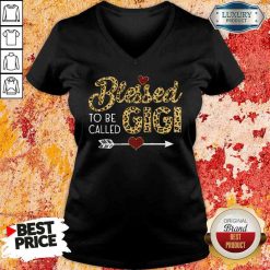 Funny Blessed To Be Called Gigi Leopart Red Plaid Buffalo Xmas V-neck-Design By Soyatees.com