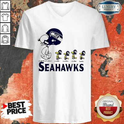  Snoopy And Woodstock Player Of Seattle Seahawks V-neck-Design By Soyatees.com