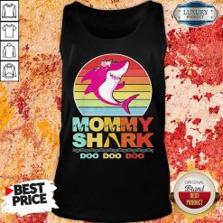 Pretty Mommy Of The Baby Shark Birthday Tank Top-Design By Soyatees.com