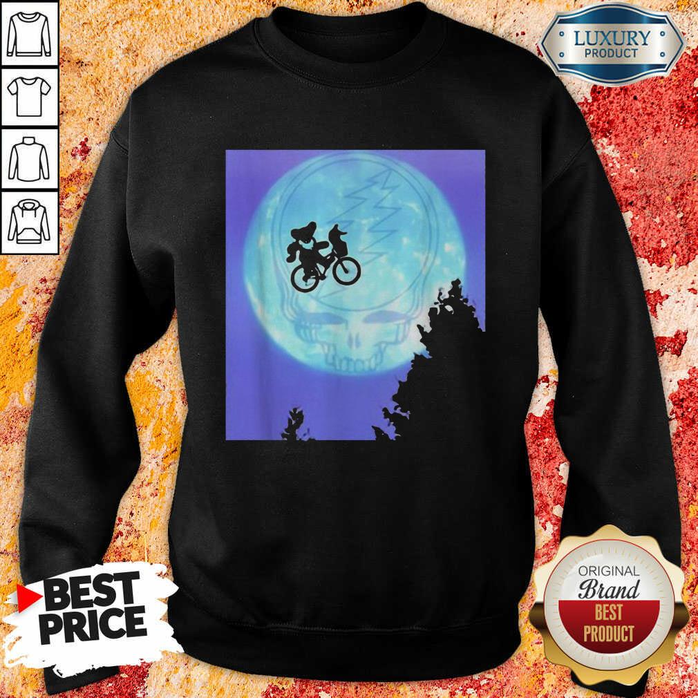  Bear Cycling The Moon Grateful Dead Sweatshirt-Design By Soyatees.com
