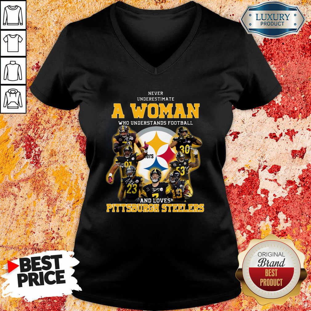 Never Underestimate A Woman Who Understands Football And Loves Pittsburgh Steelers V-neck-Design By Soyatees.com