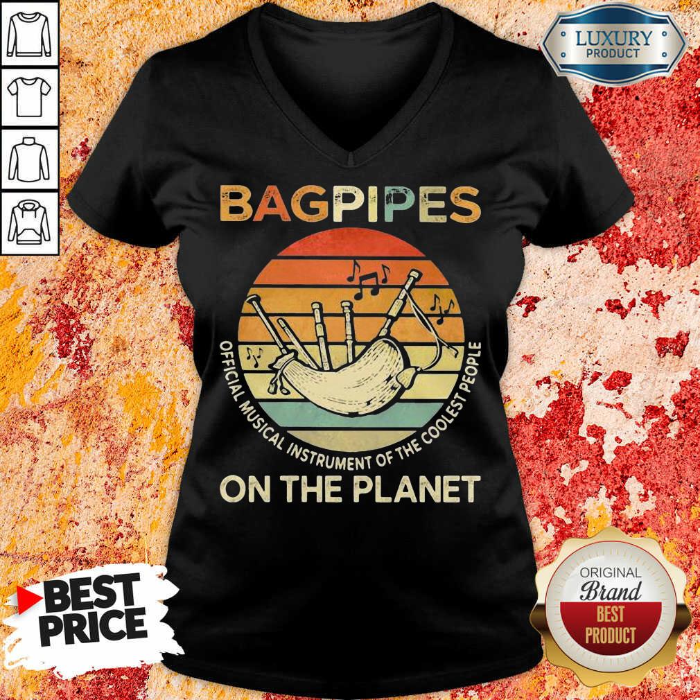 Bagpipes Musical Instrument 4 On The Planet V-neck - Design by Soyatees.com