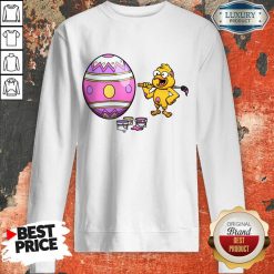 Cute Little Chick Painting An Easter Egg Sweatshirt